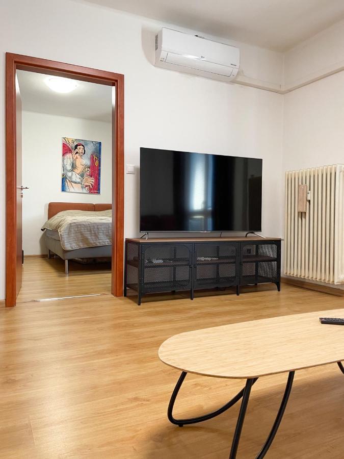 City Center 2 Bedroom A/C Apartment Bratislava Esterno foto